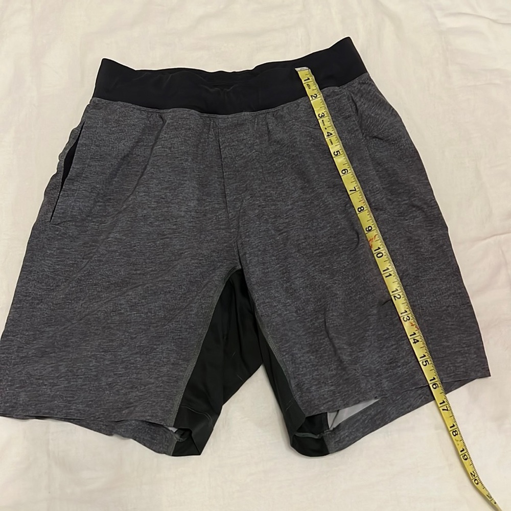 Mens XS lululemon shorts. 8 inch inseam.